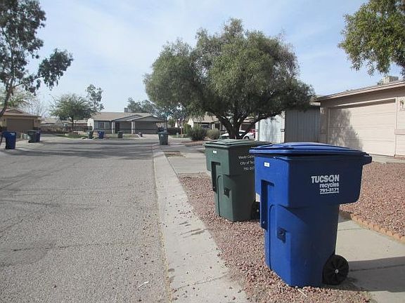 4th image of 1858 W Great Oak Dr