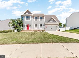 21270 Elizabeth Hill St, California, MD 20619