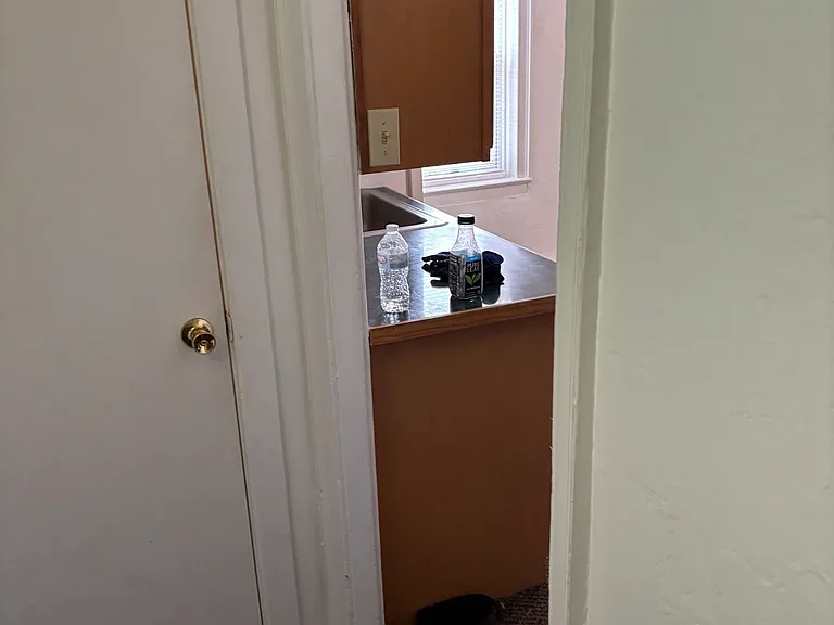 Kitchen entrance