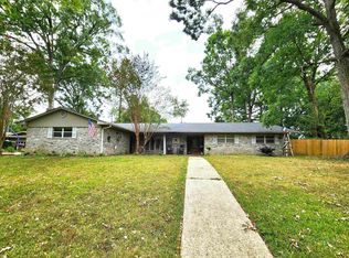 2209 W Oak St, El Dorado, AR 71730
