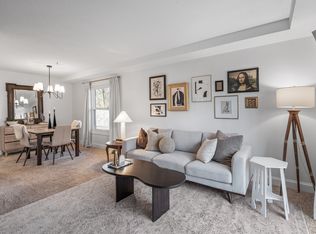 2561 Unity Ave N, Golden Valley, MN 55422