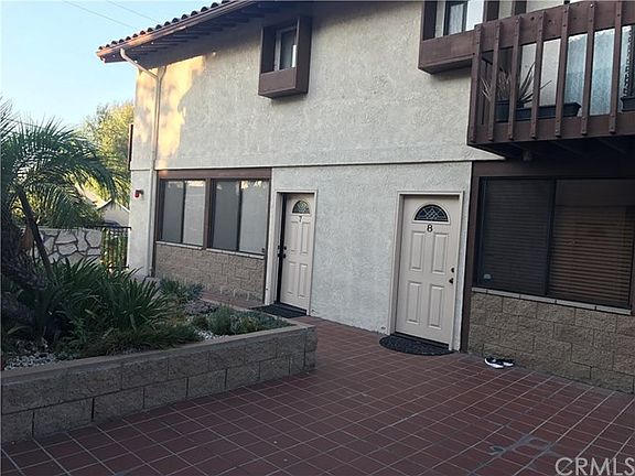 4th image of 11522 215th St APT 7