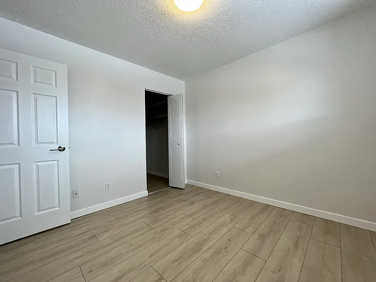 306 Balsam St #20 — Photo 11