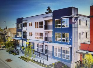 2611 Rockefeller Ave #303, Everett, WA 98201