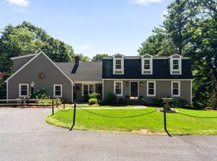 91 Book Hill Rd, Essex, CT 06426