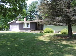N6525 Thompson Rd, Beaver Dam, WI 53916