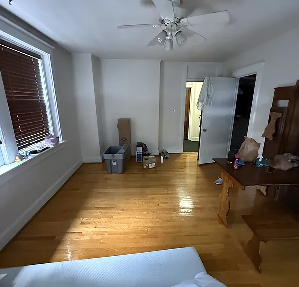 210 Drummond Pl #5 — Photo 11