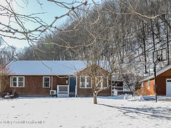 570 Churchland Road, Saugerties, NY 12477