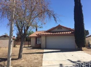 3247 E Avenue S2, Palmdale, CA 93550