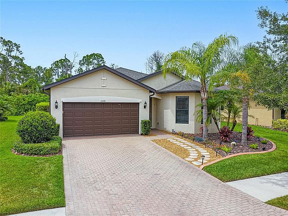 2nd image of 2599 SHERMAN OAK DRIVE