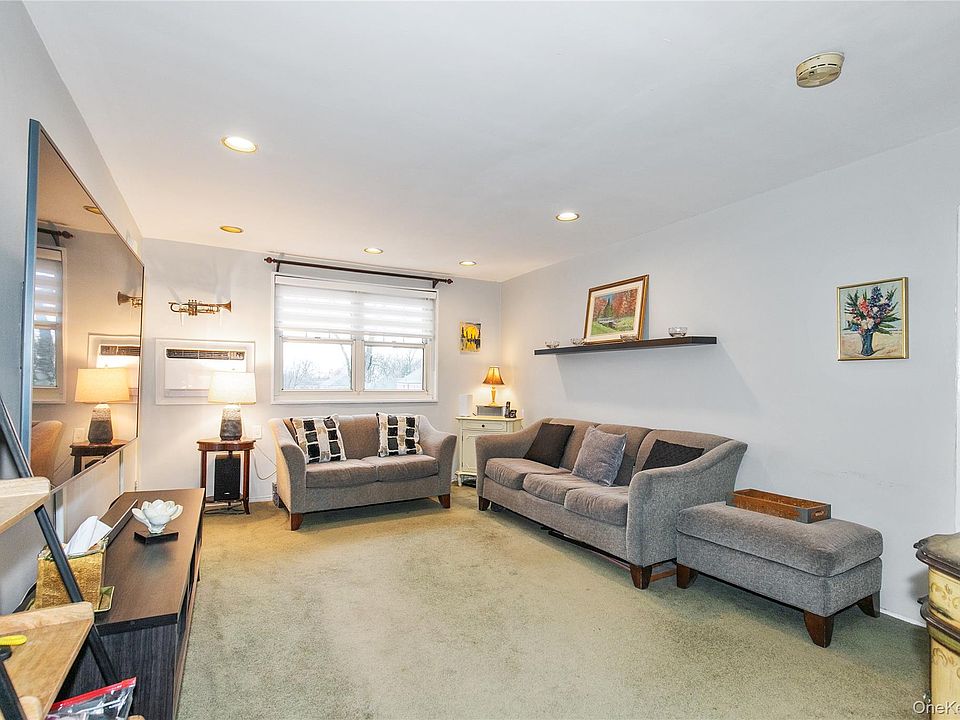 1st image of 60-39 251st Street 2nd Fl