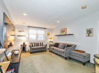 60-39 251st St FLOOR 2, Little Neck, NY