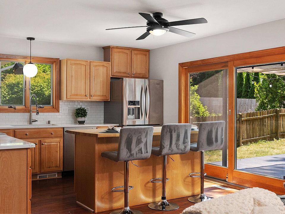 1st image of 1 Keighley Cir