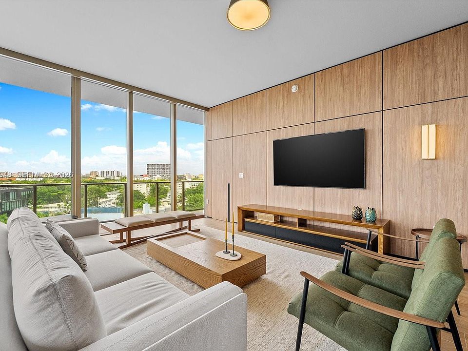 1st image of 2678 Tigertail Ave APT 701
