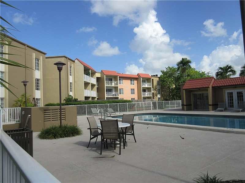 1st image of 4910 NW 79th Ave APT 105