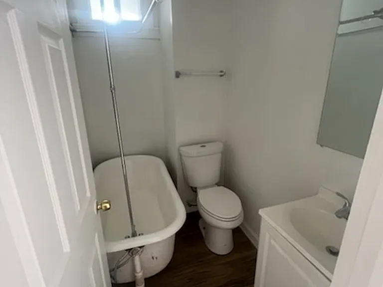 9605 Lorain Ave — Photo 9