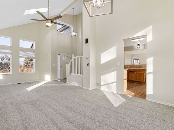 4th image of 7875 Montarbor Dr