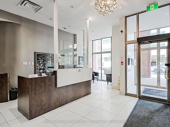 3rd image of 55 Centre Ave #1805