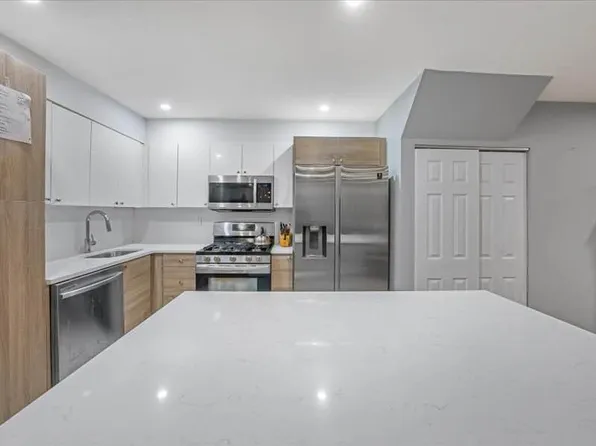 7522 Avenue T image 14 of 31