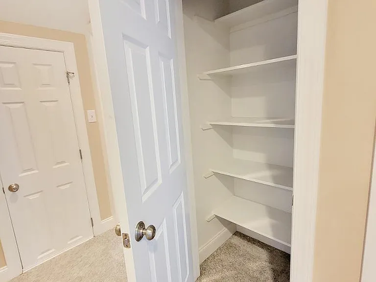 1217 Crozier Ct — Photo 43