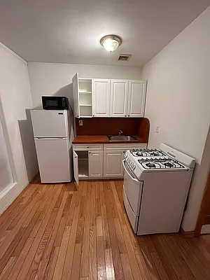 Rented by Rab Realty Group LLC | media 3