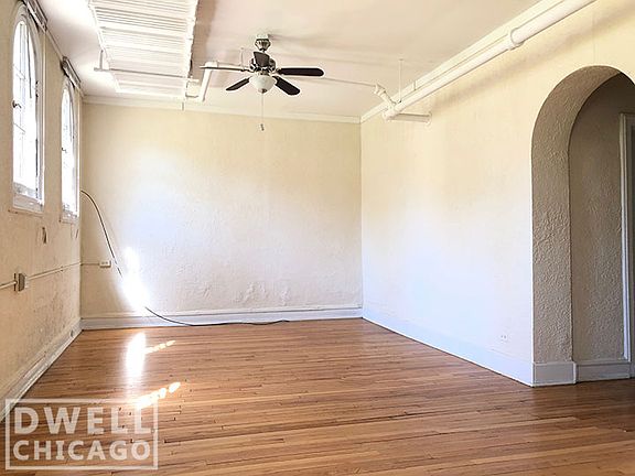 3rd image of 1422 W Farwell Ave #1422