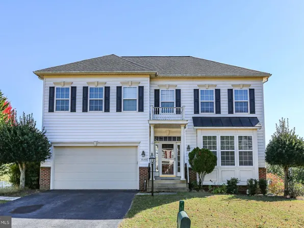 4149 Philena St, Dumfries, VA 22025