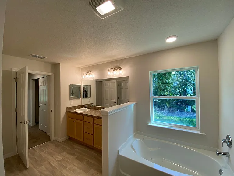 16090 SW 55th Avenue Rd — Photo 23