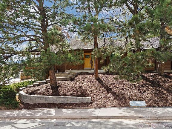 2nd image of 2325 S Carr Street