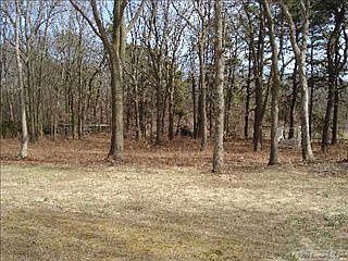 2nd image of 3 Joann Ct