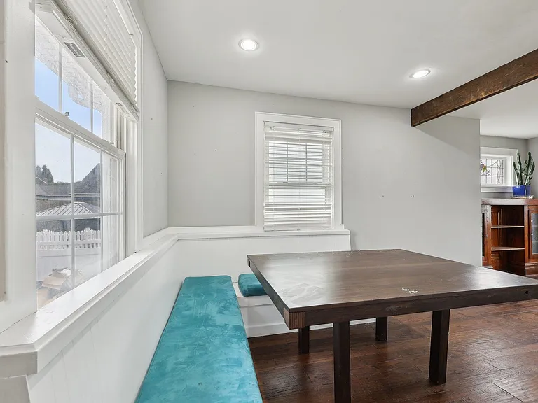 48 Marinus St — Photo 10