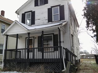 217 W Prospect St, Girard, OH 44420