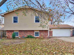 3345 S Knight Ave, Wichita, KS 67217