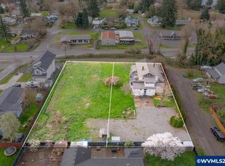 363 NE Birch St, Mill City, OR