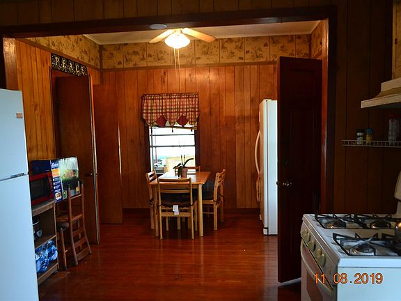 2nd image of 103 Richard St