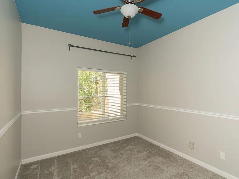 11930 Black Mountain Rd #12 — Photo 15