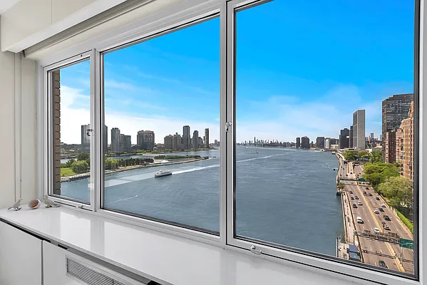 Sold by Douglas Elliman | media 19