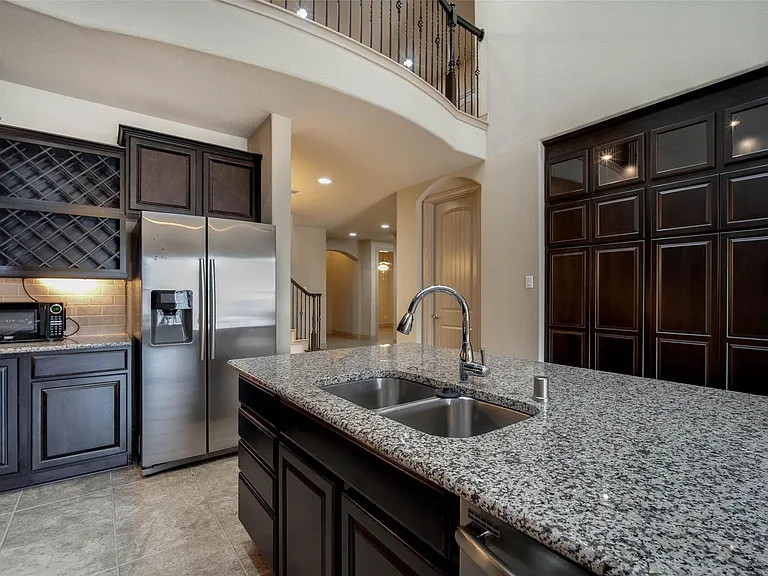 24111 Valencia Ridge Ln — Photo 21