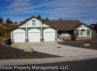 10117 N Milbrath Ln, Spokane, WA 99208