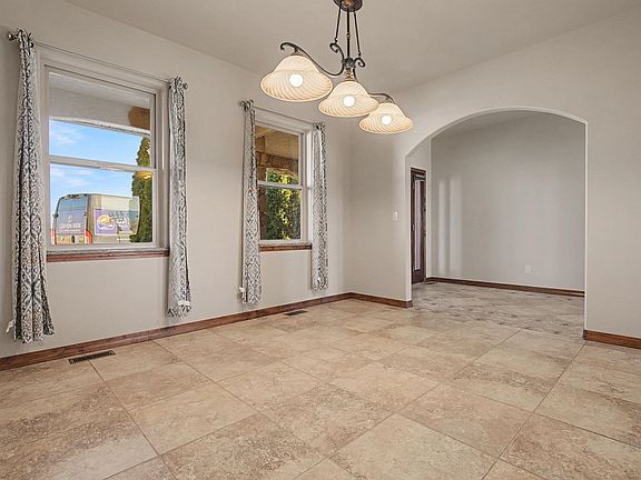 4th image of 229-31 3/10 Rd