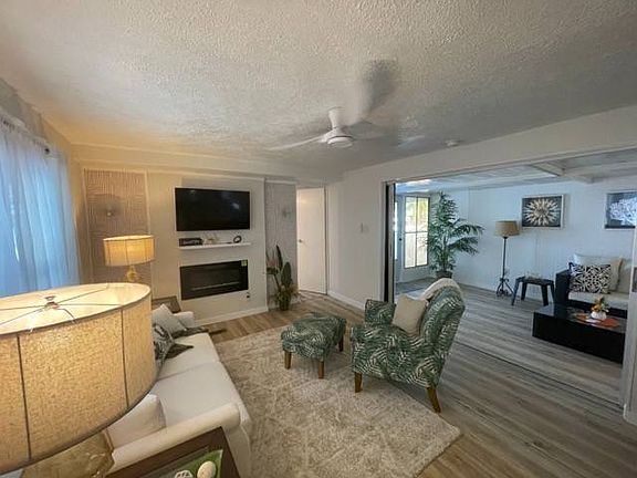 4th image of 570 57th Ave W #163