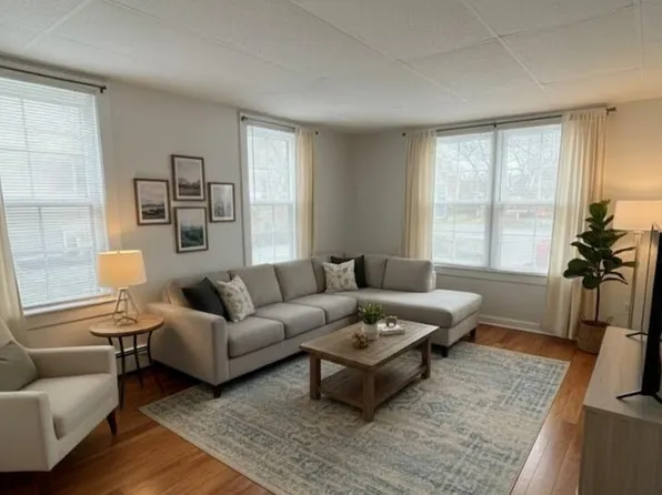 265 East Ave APT 2, Norwalk, CT 06855