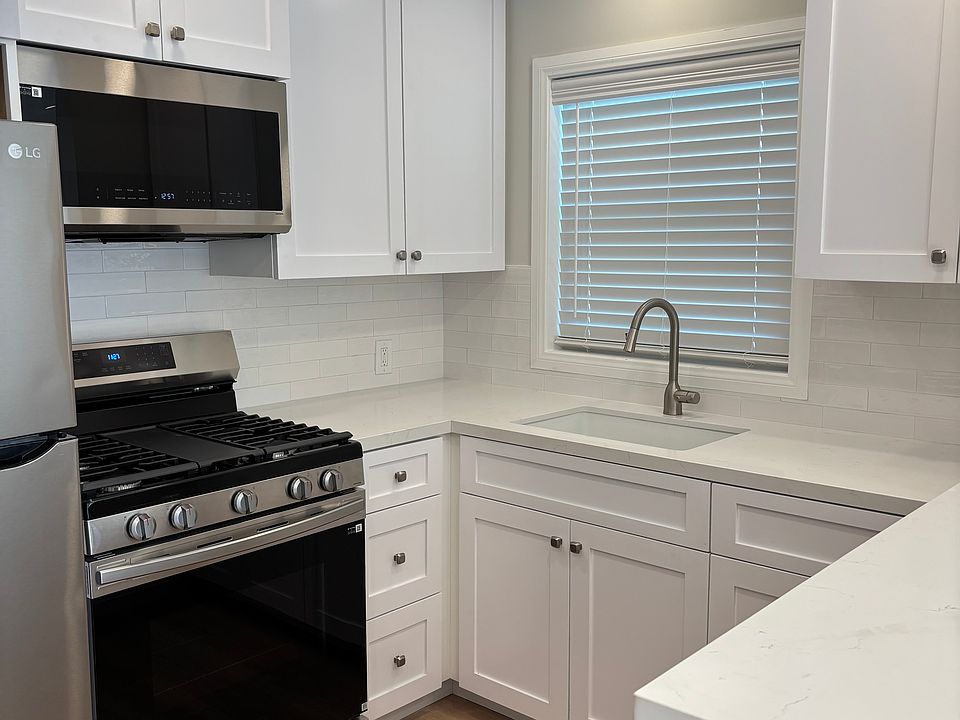 1st image of 411 McDonald Ave