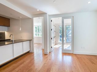 194 Hawthorne St #4A, Brooklyn, NY 11225