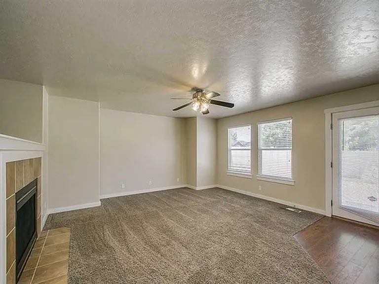 3864 S Picasso Ave — Photo 7
