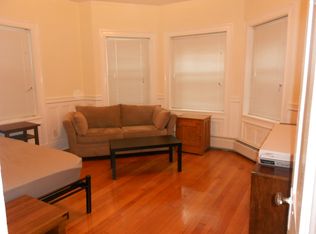 8 Beals St #3, Brookline, MA 02446