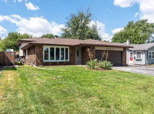 17914 Rose St, Lansing, IL 60438