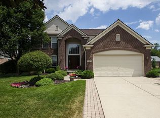 54052 Audubon Dr, Macomb, MI 48042