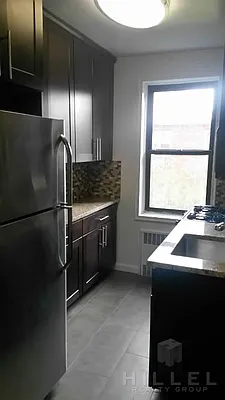 Rented by Hillel Realty Group | media 18