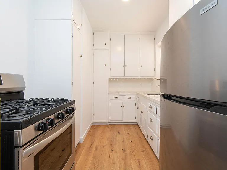 9031 Rangely Ave — Photo 9